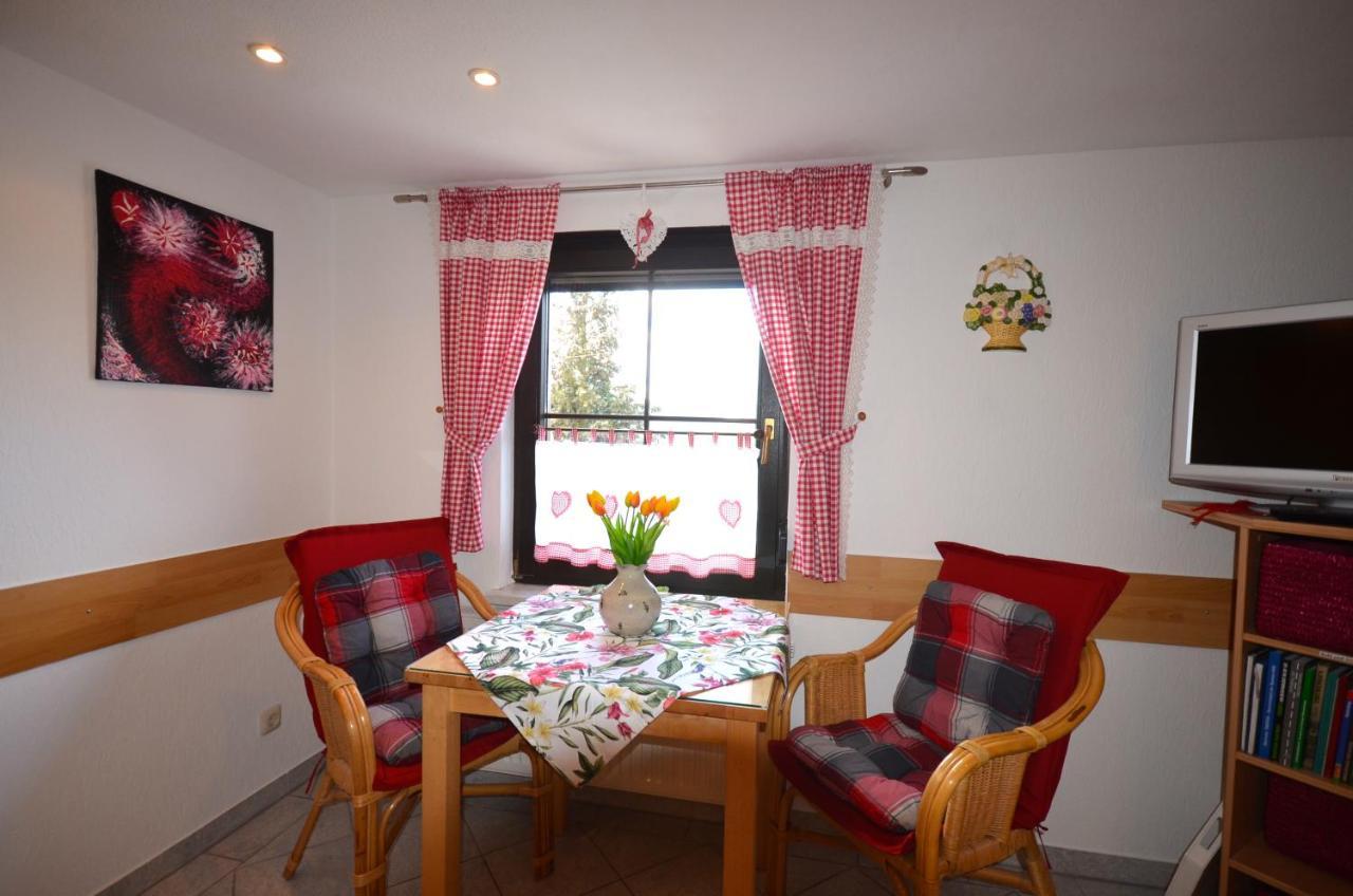 Ferienwohnung Rennsteigblick Suhl Ngoại thất bức ảnh